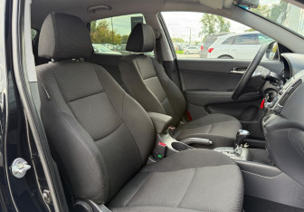 Подержанный автомобиль Hyundai i30 Hatchback 2011 года (9 фото)