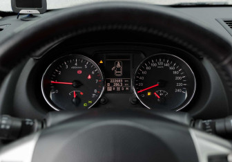 Подержанный автомобиль Nissan Qashqai 2010 года (13 фото)