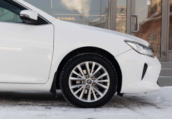 Подержанный автомобиль Toyota Camry Sedan 2016 года (9 фото)