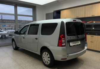 Подержанный автомобиль LADA (ВАЗ) Largus Wagon 2021 года (6 фото)