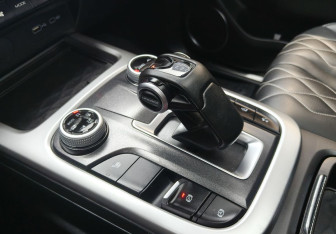 Подержанный автомобиль Tank 300 2023 года (10 фото)