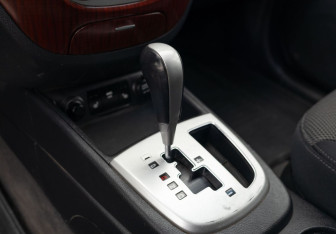 Подержанный автомобиль Hyundai Santa Fe 2007 года (15 фото)