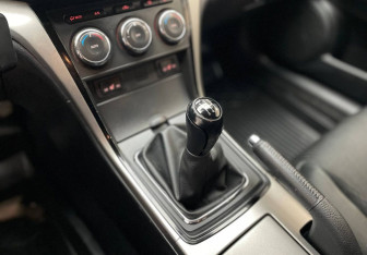 Подержанный автомобиль Mazda 6 Sedan 2011 года (14 фото)