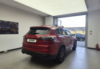 Подержанный автомобиль Chery Tiggo 8 Pro Max 2022 года (4 фото)