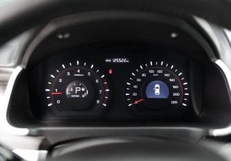 Подержанный автомобиль SsangYong Actyon 2014 года (13 фото)