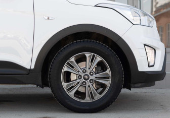 Подержанный автомобиль Hyundai Creta 2020 года (9 фото)