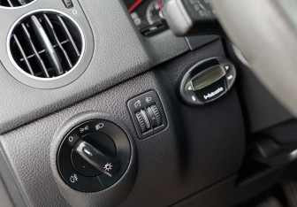 Подержанный автомобиль Volkswagen Golf Plus 2011 года (17 фото)