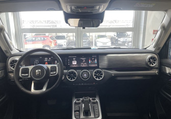 Подержанный автомобиль Tank 300 2023 года (12 фото)