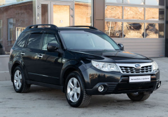 Подержанный автомобиль Subaru Forester Suv 2008 года (3 фото)