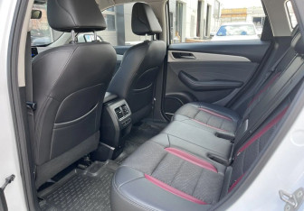 Подержанный автомобиль Haval F7 2023 года (11 фото)