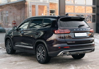 Подержанный автомобиль Chery Tiggo 8 Pro 2022 года (7 фото)