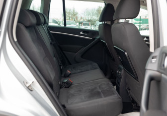 Подержанный автомобиль Volkswagen Tiguan 2012 года (18 фото)