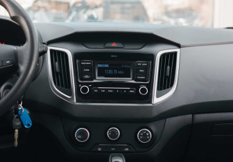 Подержанный автомобиль Hyundai Creta 2020 года (14 фото)