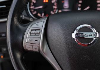 Подержанный автомобиль Nissan Qashqai 2018 года (12 фото)