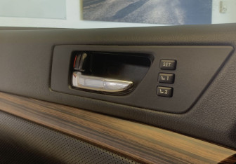 Подержанный автомобиль Subaru Outback Wagon 2014 года (14 фото)
