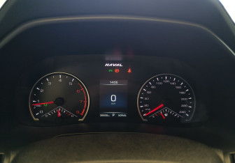 Подержанный автомобиль Haval F7 2023 года (11 фото)