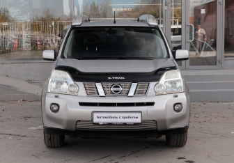 Подержанный автомобиль Nissan X-Trail 2007 года (2 фото)