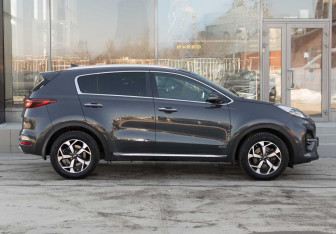 Подержанный автомобиль Kia Sportage 2019 года (4 фото)