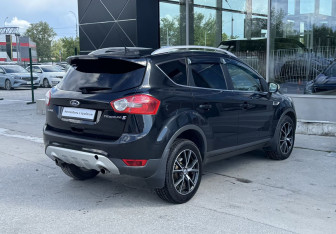 Подержанный автомобиль Ford Kuga 2012 года (7 фото)