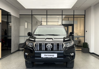 Подержанный автомобиль Toyota Land Cruiser Prado 2019 года (2 фото)