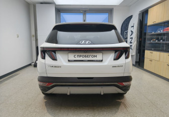 Подержанный автомобиль Hyundai Tucson 2021 года (5 фото)
