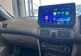 Подержанный автомобиль Toyota Sprinter Sedan 1998 года (12 фото)