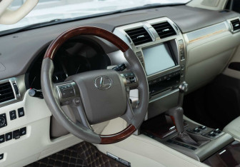 Подержанный автомобиль Lexus GX 2011 года (11 фото)