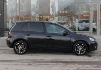 Подержанный автомобиль Volkswagen Gol 2011 года (4 фото)