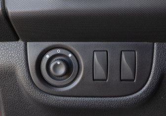 Подержанный автомобиль Renault Sandero 2020 года (17 фото)