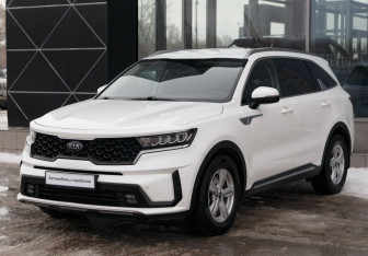 Подержанный автомобиль Kia Sorento 2021 года (1 фото)