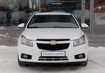 Подержанный автомобиль Chevrolet Cruze Sedan 2012 года (2 фото)