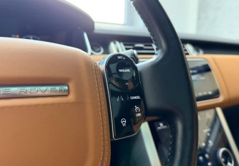 Подержанный автомобиль Land Rover Range Rover 2019 года (17 фото)