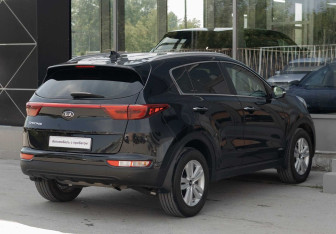 Подержанный автомобиль Kia Sportage 2016 года (5 фото)