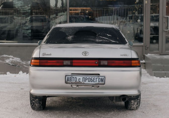 Подержанный автомобиль Toyota Mark II Sedan 1994 года (6 фото)