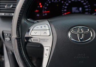 Подержанный автомобиль Toyota Camry Sedan 2011 года (12 фото)