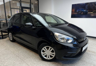 Подержанный автомобиль Honda Fit 2020 года (3 фото)