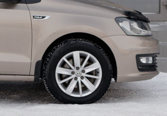 Подержанный автомобиль Volkswagen Polo Sedan 2019 года (9 фото)