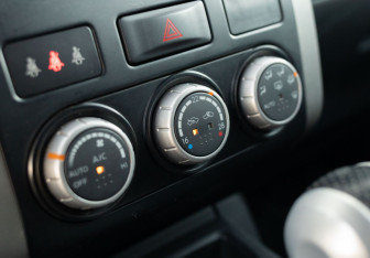 Подержанный автомобиль Nissan X-Trail 2011 года (14 фото)