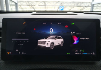 Подержанный автомобиль Jaecoo J7 2024 года (10 фото)