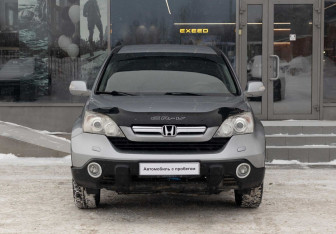 Подержанный автомобиль Honda CR-V 2008 года (2 фото)