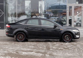 Подержанный автомобиль Ford Mondeo Sedan 2007 года (4 фото)