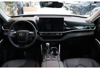 Новый Toyota Highlander 2026 (11 фото)