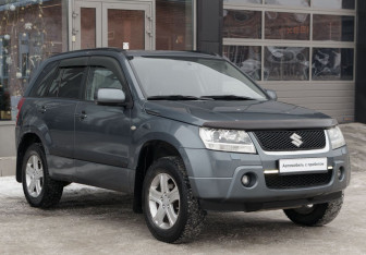 Подержанный автомобиль Suzuki Grand Vitara 2007 года (3 фото)