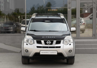 Подержанный автомобиль Nissan X-Trail 2013 года (2 фото)