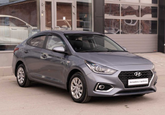 Подержанный автомобиль Hyundai Solaris Sedan 2017 года (3 фото)