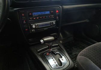 Подержанный автомобиль Volkswagen Passat Sedan 1998 года (11 фото)