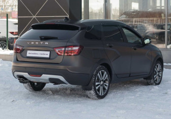 Подержанный автомобиль LADA (ВАЗ) Vesta Wagon 2022 года (5 фото)