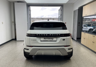 Подержанный автомобиль Land Rover Range Rover Evoque 2021 года (6 фото)