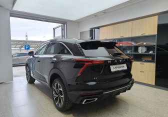 Подержанный автомобиль Haval F7 2025 года (6 фото)