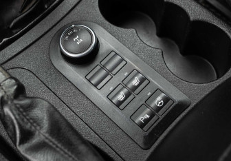 Подержанный автомобиль УАЗ Patriot 2016 года (17 фото)